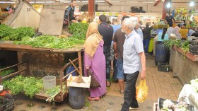 انتهاء شهر الرحمة بين المستهلكين والتجار..!