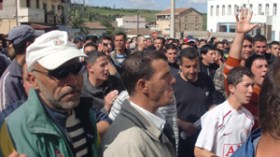 الإرهابيون يرضخون للتهديدات ويعرضون تسليم المختطف لعائلته