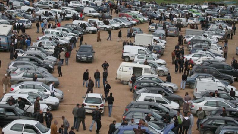 انهيار أسعار السيارات المستعملة