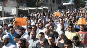 الجزائريون يهبّون لنصرة الرسول الكريم