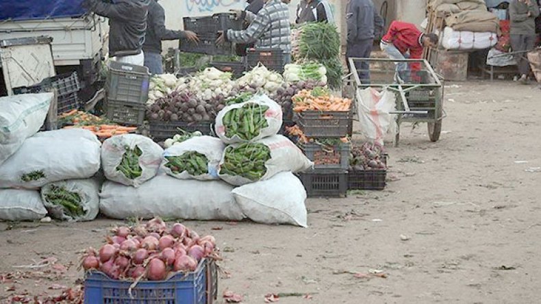 بيع المنتجات من الفلاّح إلى المستهلك مباشرة لكسر الأسعار والمضاربة!