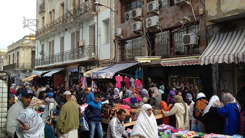 جمعيات المستهلكين تدعو لمقاطعة تجار الأرصفة