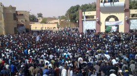 لسنا‮ ‬دعاة فتنة‮.. ‬مطلبنا‮ ‬العيش‮ ‬الكريم