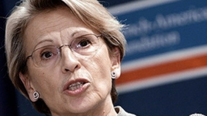 فرنسا تتخوف من تجنيد القاعدة لعناصر جدد انطلاقا من السجون الأوروبية