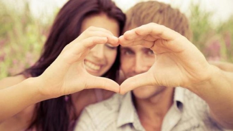 بين الاحتشام والابتذال.. أين تجد نفسك؟