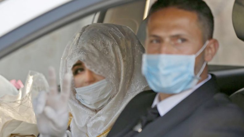 عكس التوقعات.. كورونا رفع معدلات الزواج في الجزائر!