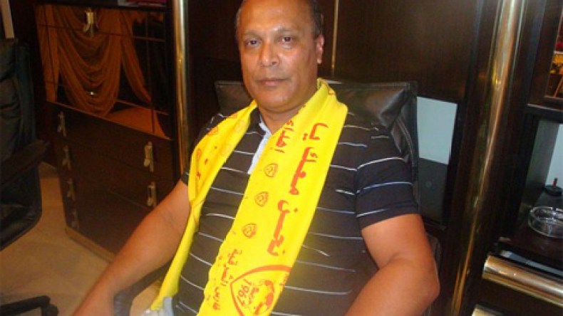 باريتو منتظر بتيزي وزو وخلافات بين مسيري الكناري بشأنه