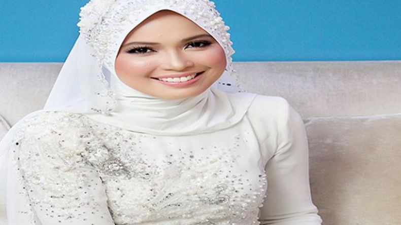 عرائس يتفاخرن بالمهيبة التي تحملها لهن عائلاتهن