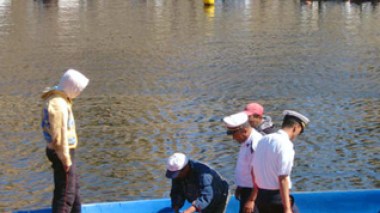 Naval forces meet to map out security plan for combating terrorism in Algeria