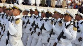 دفعة جديدة لضباط دورة القيادة والأركان