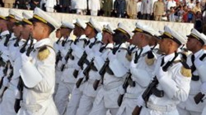 دفعة جديدة لضباط دورة القيادة والأركان
