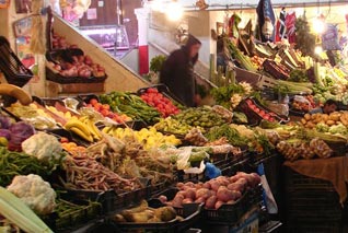 30% of fruits and vegetables are daily thrown in the waste!