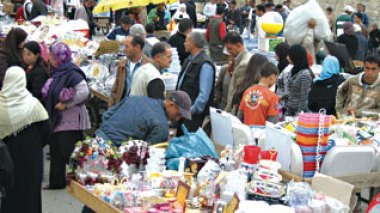 Algeria set to â€œnationaliseâ€ big markets