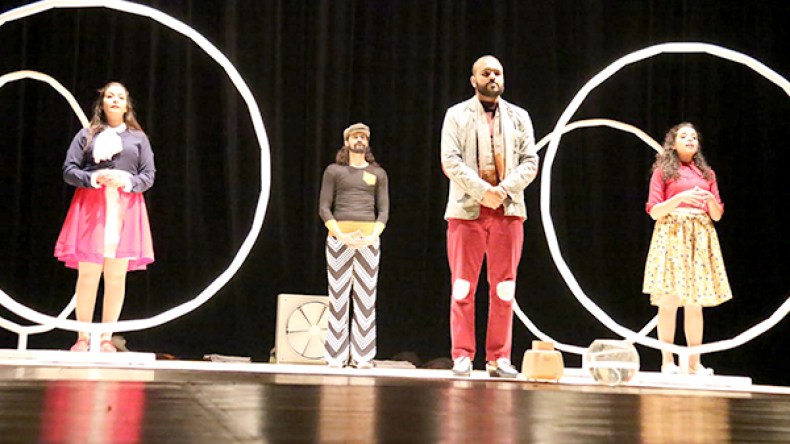 العرض المغربي يعري نظام المخزن ويستعيد “سنوات الرصاص”