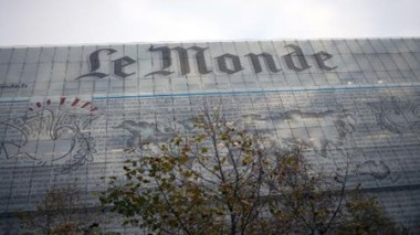 Maroc: Le Monde, critique envers le roi, absent des kiosques