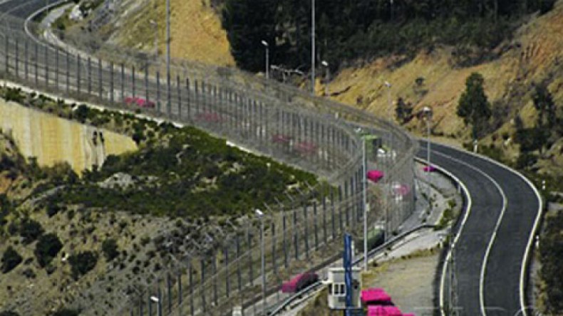 المغرب ينشر وحدات عسكرية على الحدود الجزائرية!