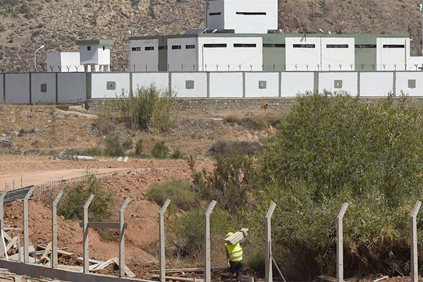 Morocco Militarizes Its Borders With Algeria