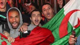الشروق تستطلع رأي الشارع المغربي في مواجهة مارس:لسنا مصر ولا إسرائيل..نحن أشقاء ولن تفرقنا الكرة