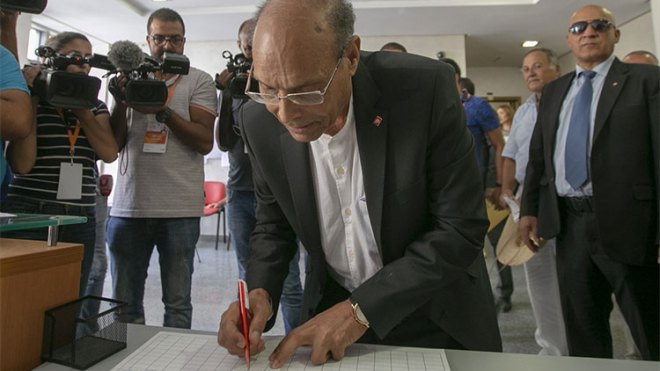 صراع محموم بين مورو والجبالي والمرزوقي على قواعد النهضة