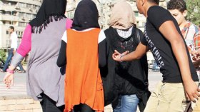 “هيومن رايتس”: مئة حالة اعتداء جنسي في ميدان التحرير خلال أيام