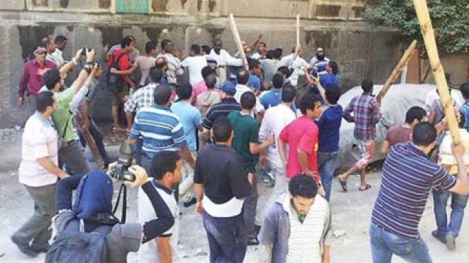 مصر: اشتباكات عنيفة بين مؤيدين ومعارضين لمرسي بالدقهلية