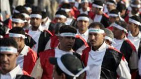 مظاهرة حاشده للتيار الصدري تندد بالاتفاقية الامنية مع واشنطن