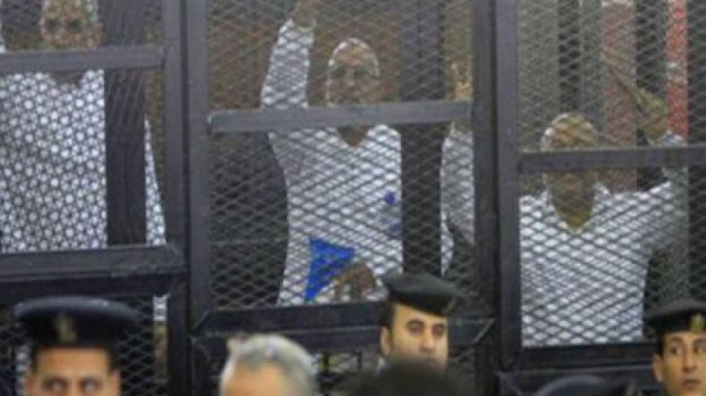 محكمة مصرية تحكم بسجن 126 إخوانياً