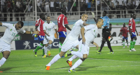 Algérie-Gambie : les Verts retrouvent leur punch en attaque (CAF)