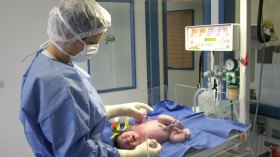 الضمان الاجتماعي يتكفل بتكاليف الولادة بالعيادات الخاصة