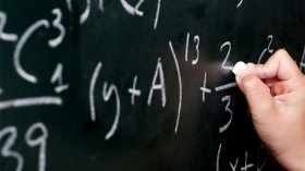 مراجعة كيفيات تدريس الرياضيات والانفتاح على اللغات الأجنبية