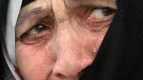 أدخلتني جنتها وفرقتني عمن الجنة تحت أقدامها