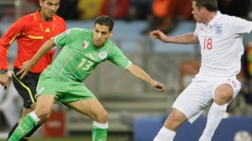 مطمور‭ ‬كقلب‭ ‬هجوم‭..‬ألعب‭ ‬للفريق‭ ‬وليس‭ ‬لنفسي