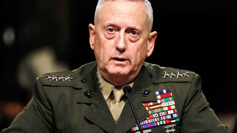 وزير الدفاع الأمريكي يؤكد أن بلاده لن ترد على إيران عسكريا