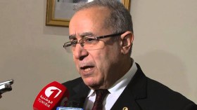 لعمامرة: انتظار المواطنين للحصول على وثائق إدارية “غير مقبول”