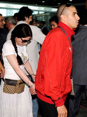 May Iz Al Deen Denies Going Back To Zidan