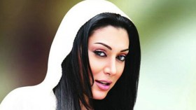 مايا نصري مُرشحة لتجسيد شخصية وردة الجزائرية