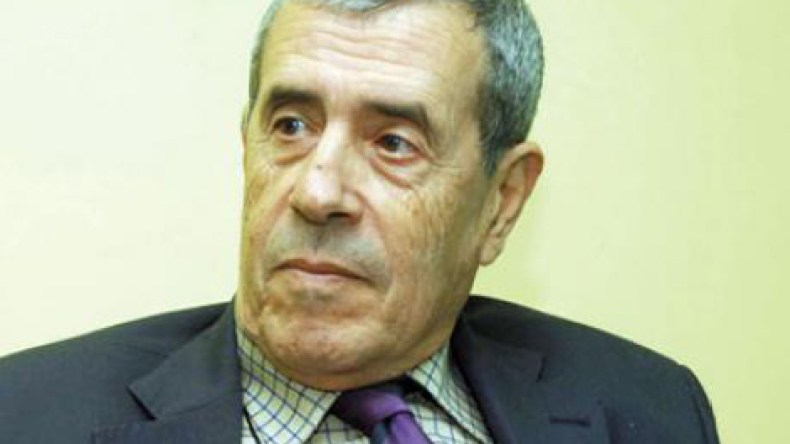 المازوني: “لستُ محسوبا على أي جهة.. و”اللي يكُح لي” سأدعمه في الرئاسيات