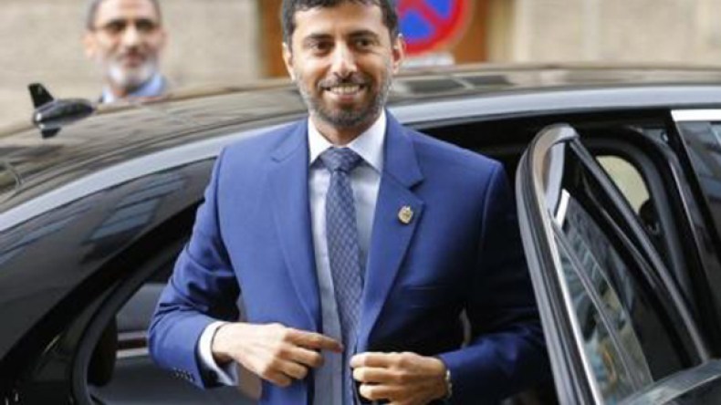 الإمارات تعلن دعم تجميد الإنتاج في اجتماع الجزائر