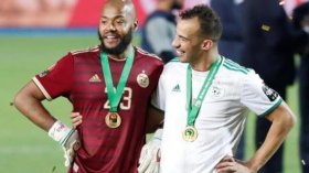 عرض لِضمّ مبولحي وبلعمري في فريق واحد