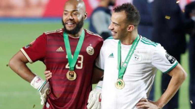 عرض لِضمّ مبولحي وبلعمري في فريق واحد