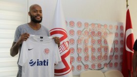 مبولحي ينجح في تدشين مشواره بتركيا