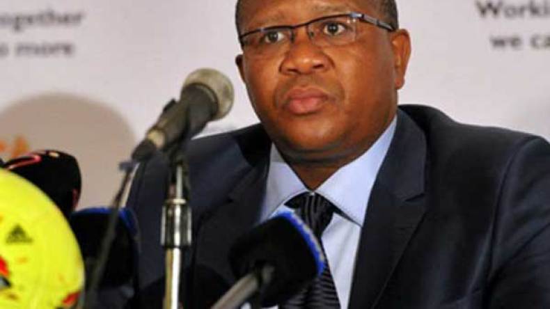 وزير رياضة جنوب أفريقيا يؤكد عدم دفع بلاده رشوة لاتحاد الكاريبي