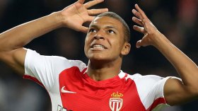 فرنسا تخطف “مبابي” من الخضر!