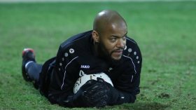 رايس مبولحي حارس كبير يزيدني قوة وخبرة