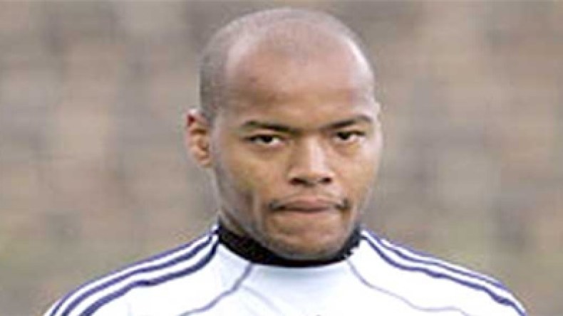 مبولحي للشروق : السفارة الجزائرية ببلغاريا اتصلت بي ومنحتني جواز سفري في خمس دقائق