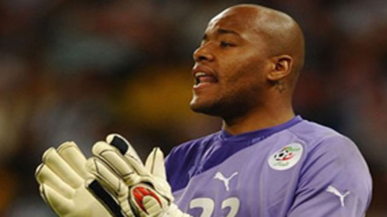 مبولحي في وضعية صعبة ومشاركته مع “الخضر” غير مؤكدة