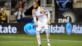 كورتين: لن أعتمد على مبولحي  وسأتخذ بشأنه القرار المناسب