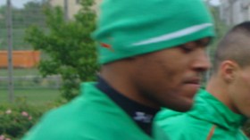 مبولحي يعوض شاوشي في مواجهة انجلترا