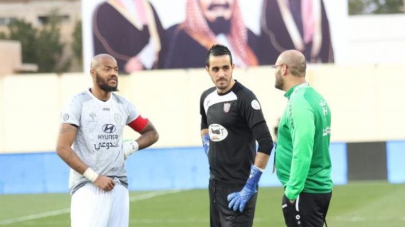 مبولحي يفوز على عسلة بِسداسية نظيفة!