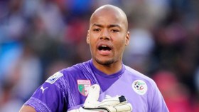 مبولحي يعود إلى صوفيا لثلاثة مواسم